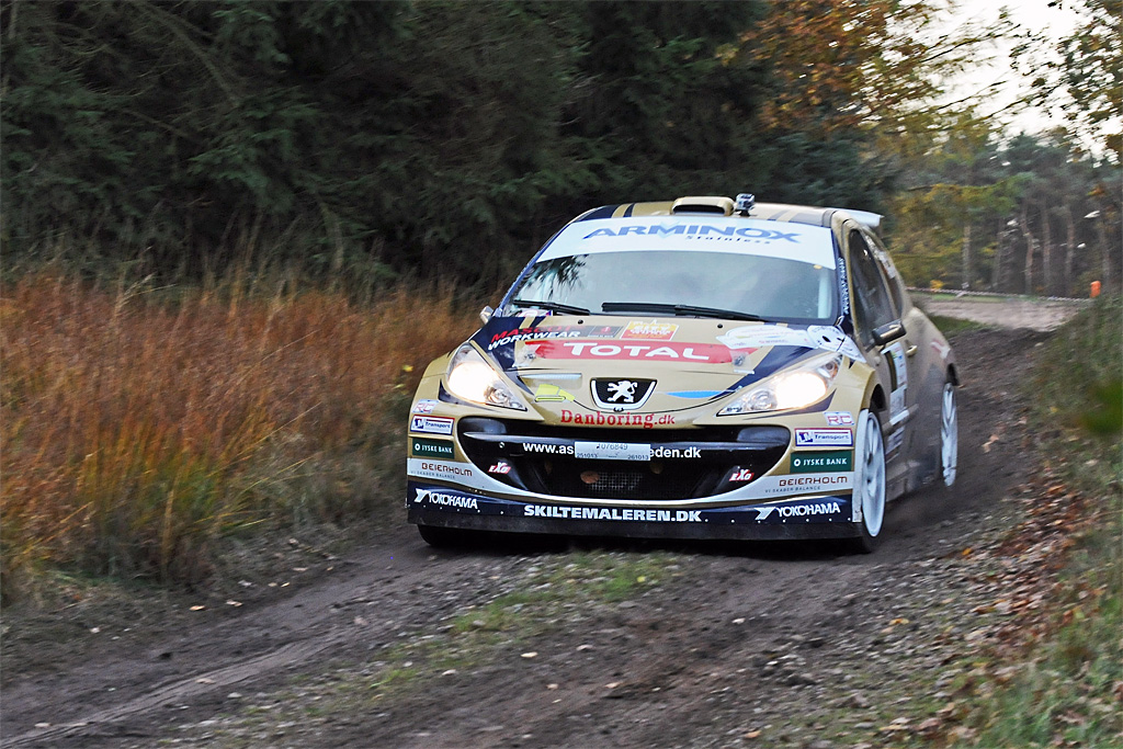 Christian Jensen og Freddy Pedersen lå til at generobre Danmarksmesterskabet. Men det glippede
(Foto: rallypics.dk)